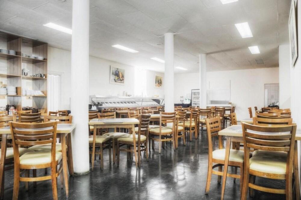 Hotel Dan Inn Pocos De Caldas - A Melhor Localizacao Do Centro By Nacional Inn エクステリア 写真