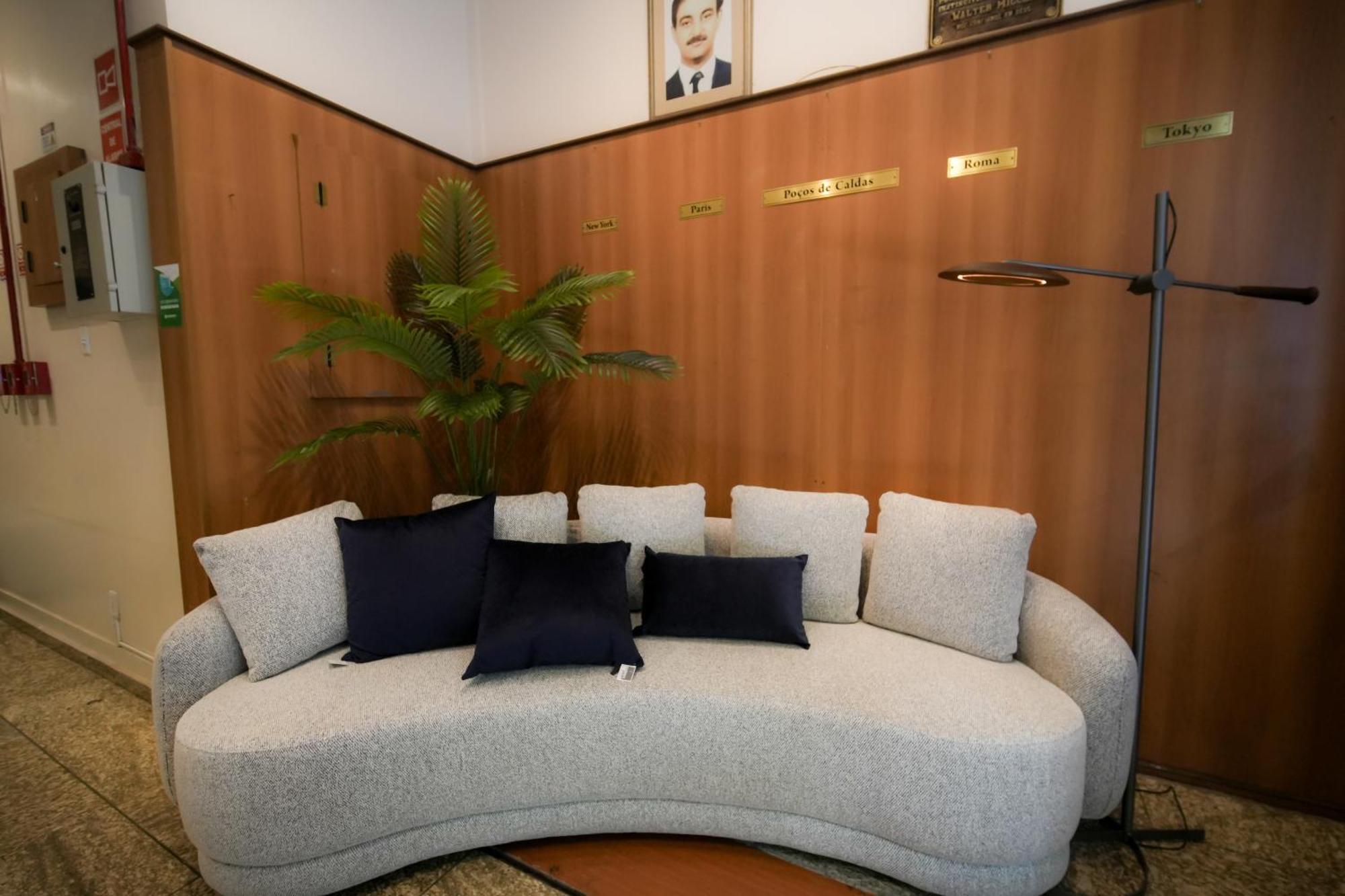 Hotel Dan Inn Pocos De Caldas - A Melhor Localizacao Do Centro By Nacional Inn エクステリア 写真